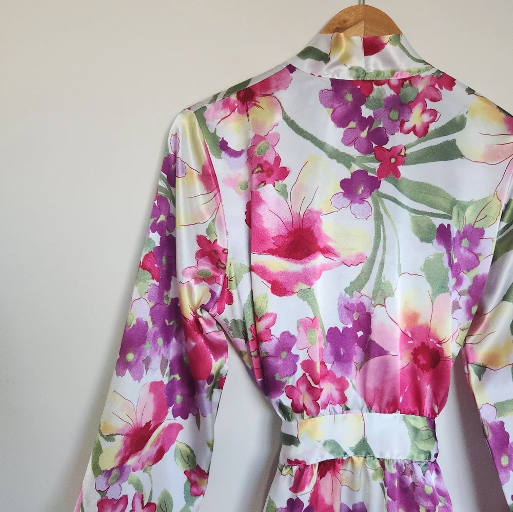 Morgan Taylor Floral Robe